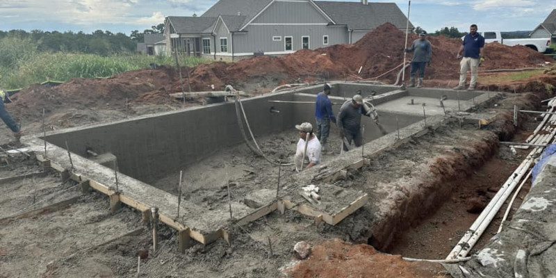 Custom Pool Construction in Lake Oconee, Georgia